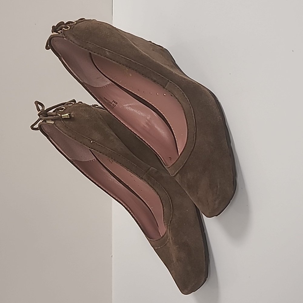 Richard Tyler Brown Suade Wedge Shoes - Laced Back - Size 6